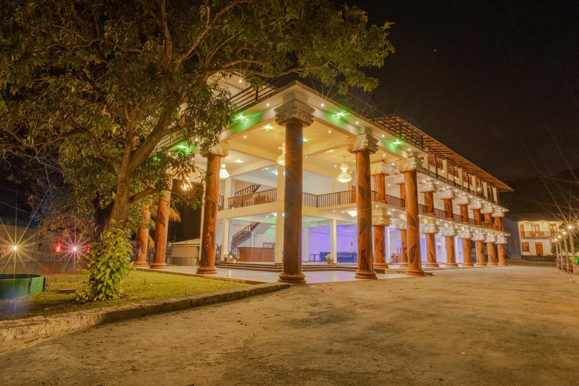 Elysia Sigiriya Hotel Dambulla Esterno foto